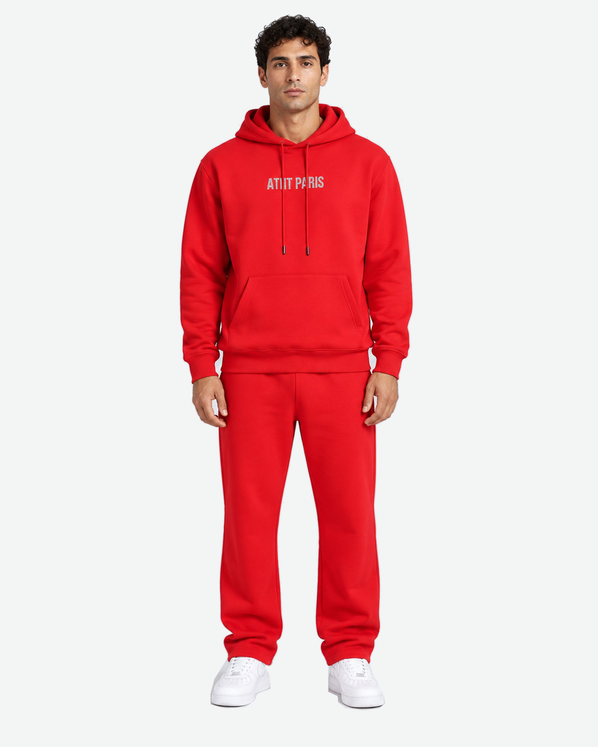 Sweat à Capuche Rouge Dark Angel Strass – ATNT Paris — Pack studio naturel, fond #F3F4F4, vue portée en pied de face. — 1920 × 2400 px