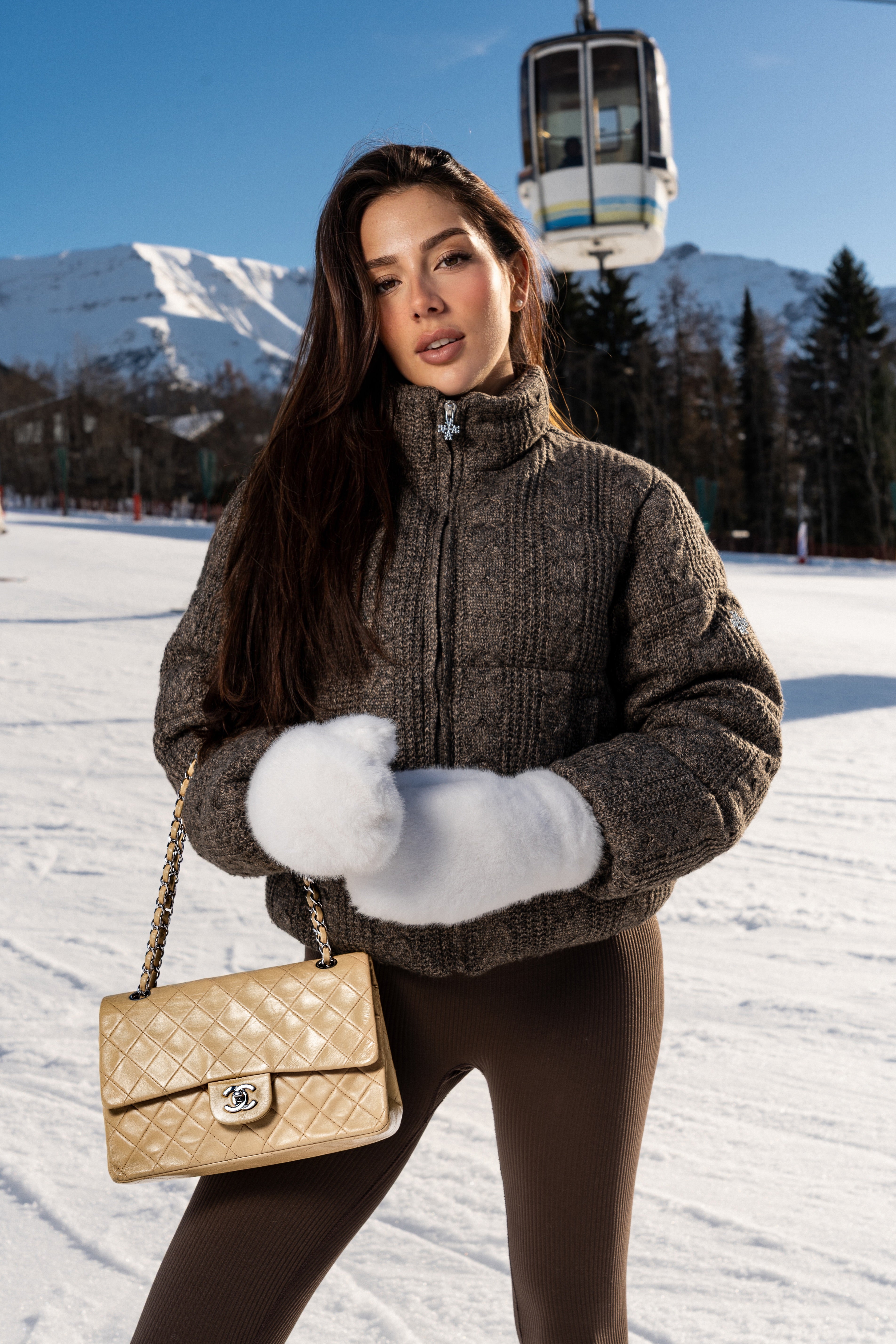 Blousons et vestes femme ATNT Paris, pièces streetwear luxe féminines au style fort et premium