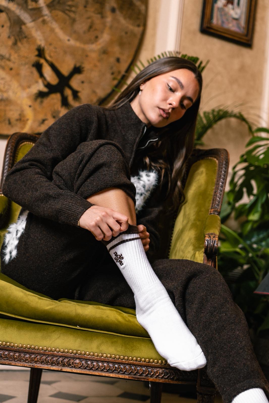 Accessoires ATNT Paris, casquettes, sacs et accessoires streetwear luxe au style audacieux