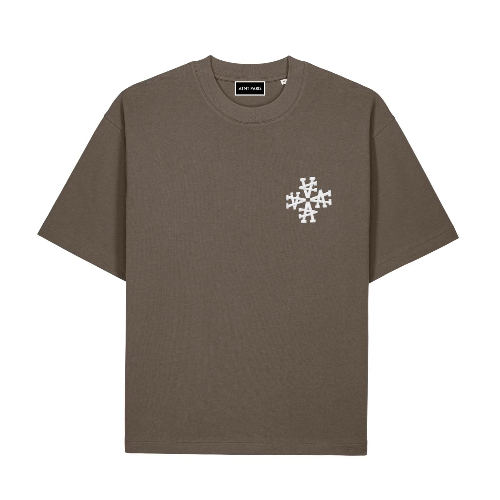 T-Shirt mocha Signature – Broderie blanche Iconique