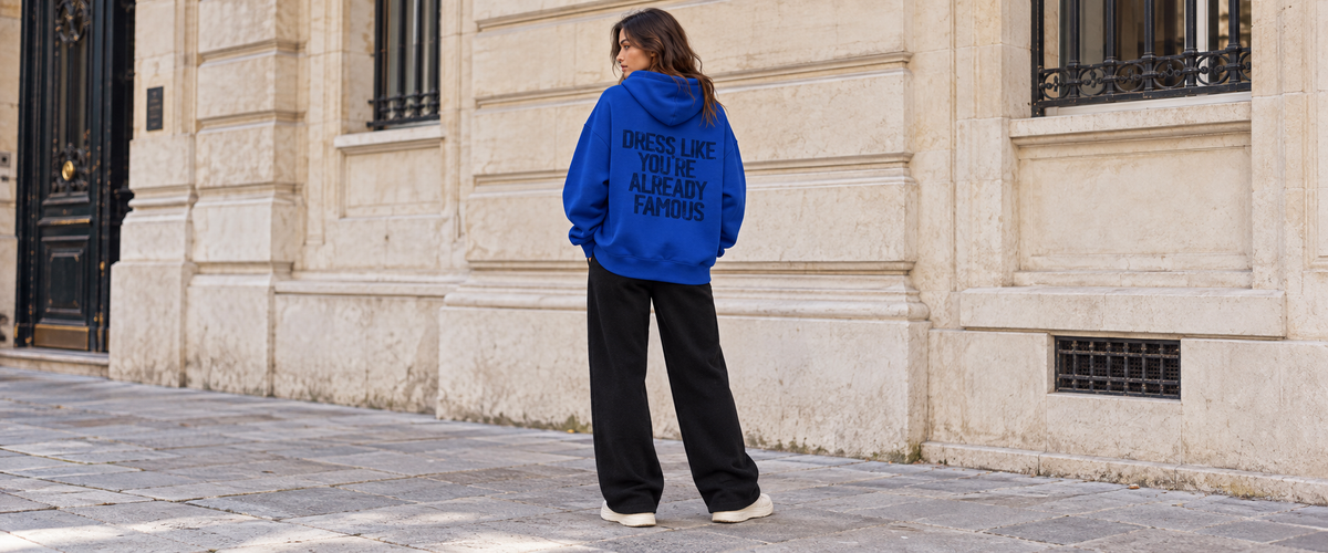 Sweat à Capuche Already Famous Bleu Royale — ATNT Paris — tenue portée à Paris