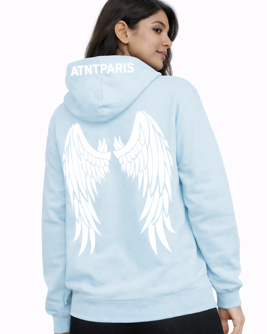 Sweat à capuche bleu ciel Dark Angel ATNT PARIS, porté, vue de dos.