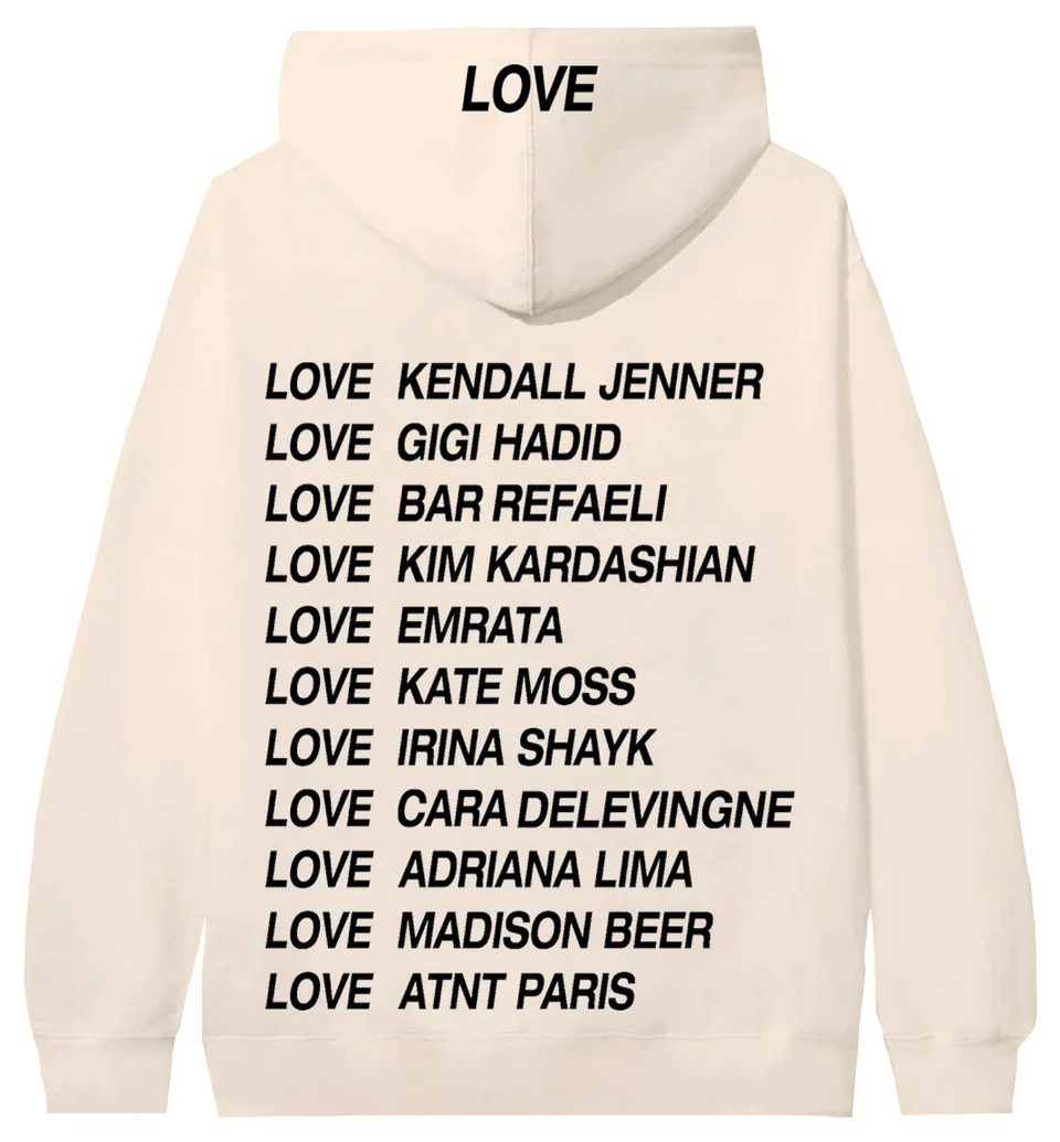 Sweat à capuche unisexe love blanc cassé ATNT PARIS, vue de dos.